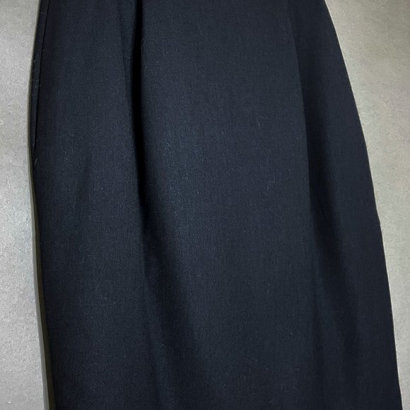 Talbots | Black Pure Wool Skirt | Made in USA Size 6 - Picture 6 of 9